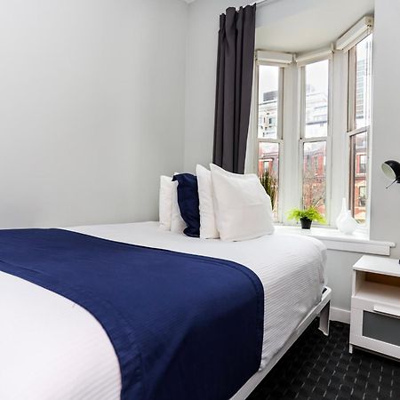 Stylish Studio On Newbury St #3 Boston Exterior photo
